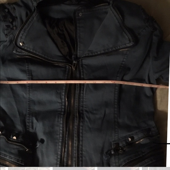 ❤️LOWERED PRICE-Thick green denim jacket NEW - Picture 4 of 8